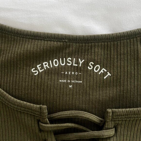 Aeropostale Women's Green Shirt - Picture 3 of 3